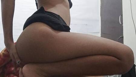 Perky Tits Indian Babe Fingering Her Pussy