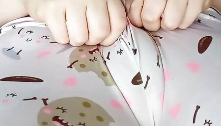 tightening pajamas and taking them off
