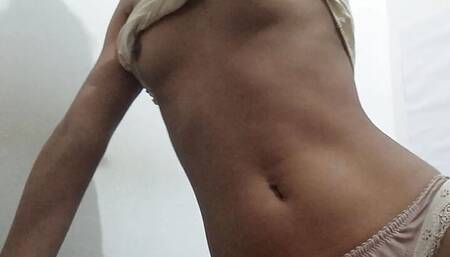 Desi horny Indian babe is so horny with her pussy