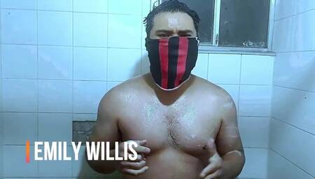 Me baño y les platico de las mujeres que cambiaron mi vida