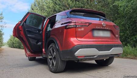 Bouncing Nissan Qashqai