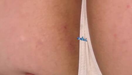 The giantess Lina discovers a civilization in her butt!