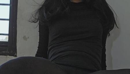 Marianna S2P hangs his balloon