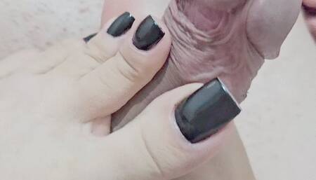 FOOTJOB WITH CUM BLACK LONG NAILS