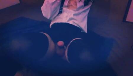 Sniffing the smell of my pants while wearing my school uniform ♡♡ I shook my head ///