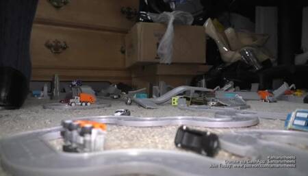 amaninheels | Giant Crossdresser | Schoolgirl Rampage (Uncut)