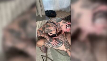 naughty tattooed alt model shows you how to suck a cock dry!