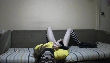 Crossdresser is failing at being cute again