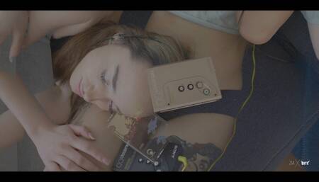 A THREESOME WITH THE NEIGHBOUR'S DAUGHTER AND HER FIRST CREAMPIE - ZIAxBITE, ALICE ZAFFYRE, KANA