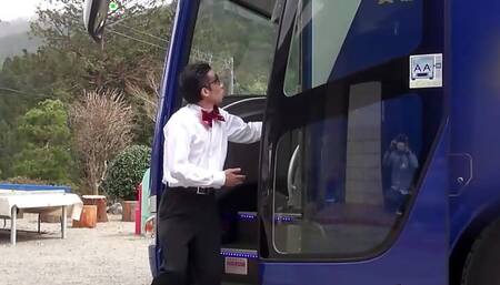 uncensored japanese seduce hot girls for group sex