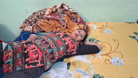 Indian Desi Bhabhi Ki Chudai Hindi Mein