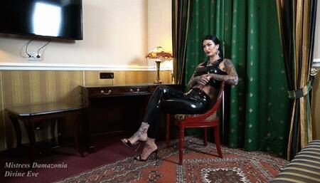 Foot fetish Divine Eve and Mistress Damazonia