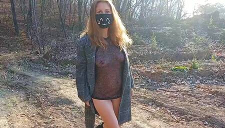 Amateur Teen Walking Outdoor Barely Naked