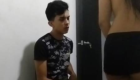 FAMOUS INFLUENCER FUCKS HER FOLLOWER IN HER PORN STUDIO'S HOUSE - REAL HOMEMADE SEX