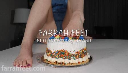 Farrah Feet Birthday Cake Smash