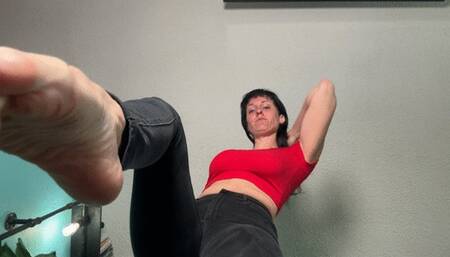 Giantess Foot Smelling