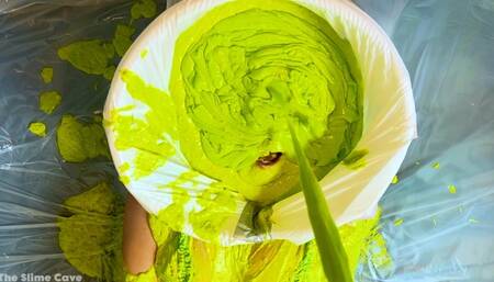 Nikkis Fantasy (Head Bucket Sliming)