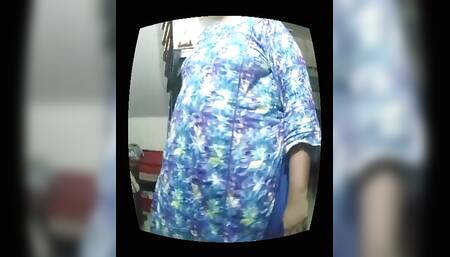 HOT BIG FAT AUNTY ON VIDEO CALL near open window