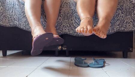 Juliette RJ and Dolce Amaran in a dangling clip compilation 3 clips in one - FEET FETISH - BBW - DANGLING - CHUBBY GODDESS - FUR FLUFFY MULES - MULES - THICK LEGS - FLIP FLOPS DANGLINGLEGS