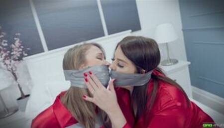 Terri & Missy - Figting Over a Guy for a Date WMV