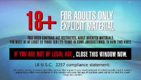 Lucy O'Hara pantyhose masturbation