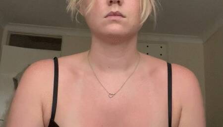 Fun with sneeze powder and feet