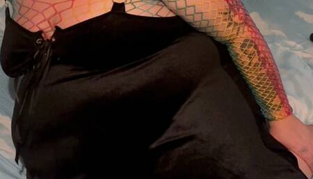 Clown gets fucked with a sex machine