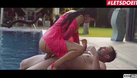 XXXSHADES - CANELA SKIN HUGE ASS LATINA BABE RIDES BIG COCK BY THE POOL FULL SCENE