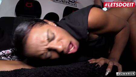 Bums Bus - Big Booty Ebony Slut Takes White Dick In The Car