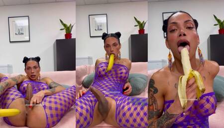 Who wants a banana split