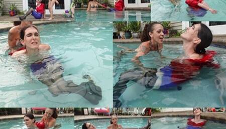 Horny TS slut is ziptied for water bound orgasm fun (MP4 SD 3500kbps)