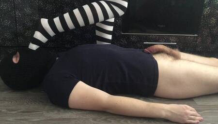 kelly_feet knee socks domination & trample femdom & socks gagging