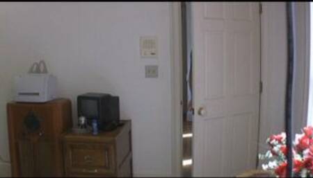 Executive Sexetary Hottie Wife Double Dee Sucks And Fucks Her Boss In The Office! (wmv)