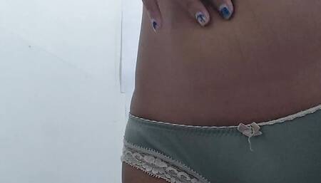 Hot cute girl squinting ???? fingering and playing with her pussy