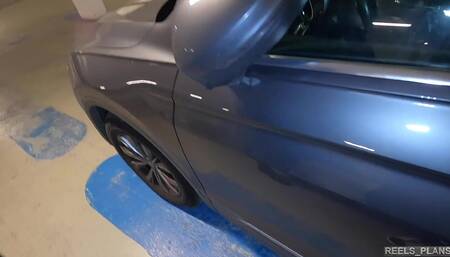 A pretty Arab girl from the city gets fucked publicly in anal by a black guy for an IPHONE 13 !!!