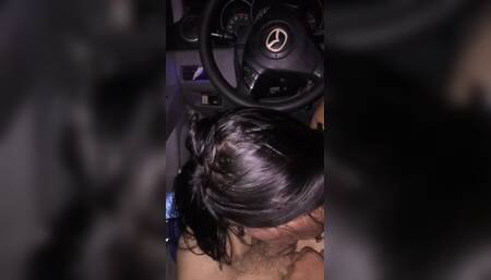 Follando En Un Auto Al Aire Libre