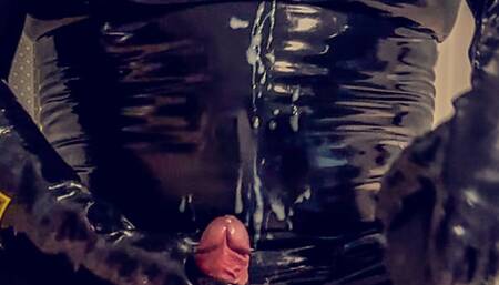 Cumshooting in Rubber Gear and Rubber Boots