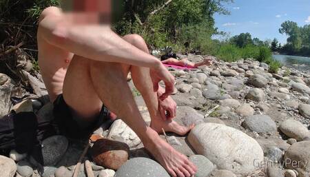 PUBLIC BEACH HANDJOB: a cute nasty girl makes me cum