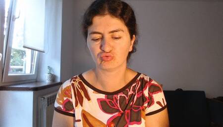 Painting lips and kiss