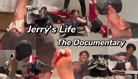 Jerry's Documentary (Feet swear water, socks, food crushing, head trampling)