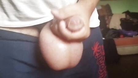 Nice cumshot, feet shaking of pleasure