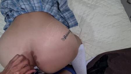 Sexy Colombian schoolgirl agrees to fuck with me for 100,000 pesos, she's a whore