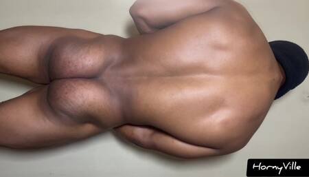 Sexy Hunk Masturbating