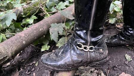 Spit, Mud, Patent Leather Boots, What's not to like! - Watch me walk through muddy puddles and get my boots all dirty, then tell you to lick them clean and I will also help you out with my spit!