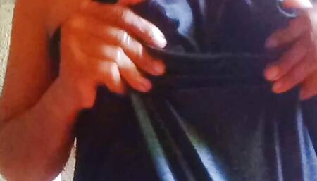 Hey there  Welcome back to nishad Kumari video episode. This video about is Nisha di Kumari showing her beautiful boobs. Village