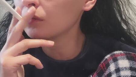 Chainsmoke in mornning at coffe time 14 minutes