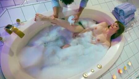 Trans wife Izzy Wilde bathed and analed