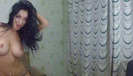 Hanna Orio is performing online in a webcam show