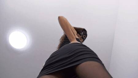 You wanted to be close to my ass - now you'll suffer!