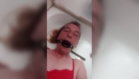 Leatransteen Swallows Own Pee and Cum